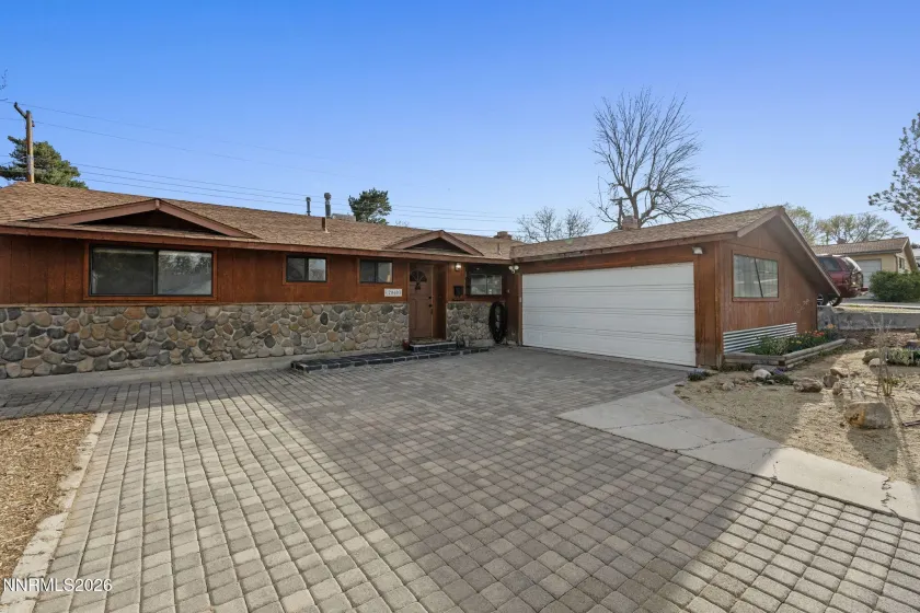 2060 Carlin, Reno, Nevada 89503, 3 Bedrooms Bedrooms, ,2 BathroomsBathrooms,Residential,Residential,Carlin,260003533