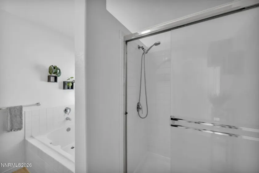 1442 Rosy Finch, Sparks, Nevada 89441, 3 Bedrooms Bedrooms, ,2 BathroomsBathrooms,Residential,Residential,Rosy Finch,260003532