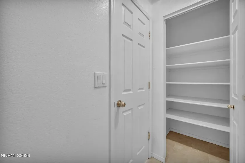 1442 Rosy Finch, Sparks, Nevada 89441, 3 Bedrooms Bedrooms, ,2 BathroomsBathrooms,Residential,Residential,Rosy Finch,260003532