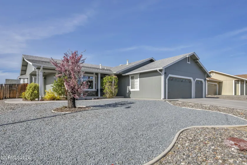 1442 Rosy Finch, Sparks, Nevada 89441, 3 Bedrooms Bedrooms, ,2 BathroomsBathrooms,Residential,Residential,Rosy Finch,260003532
