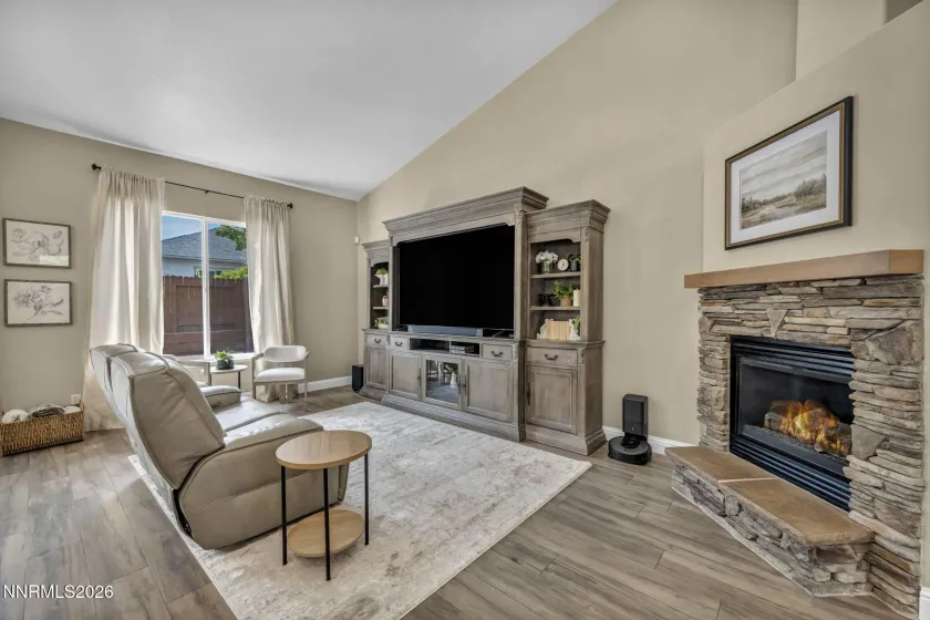 7442 Celeste, Reno, Nevada 89511, 3 Bedrooms Bedrooms, ,2 BathroomsBathrooms,Residential,Residential,Celeste,260003538