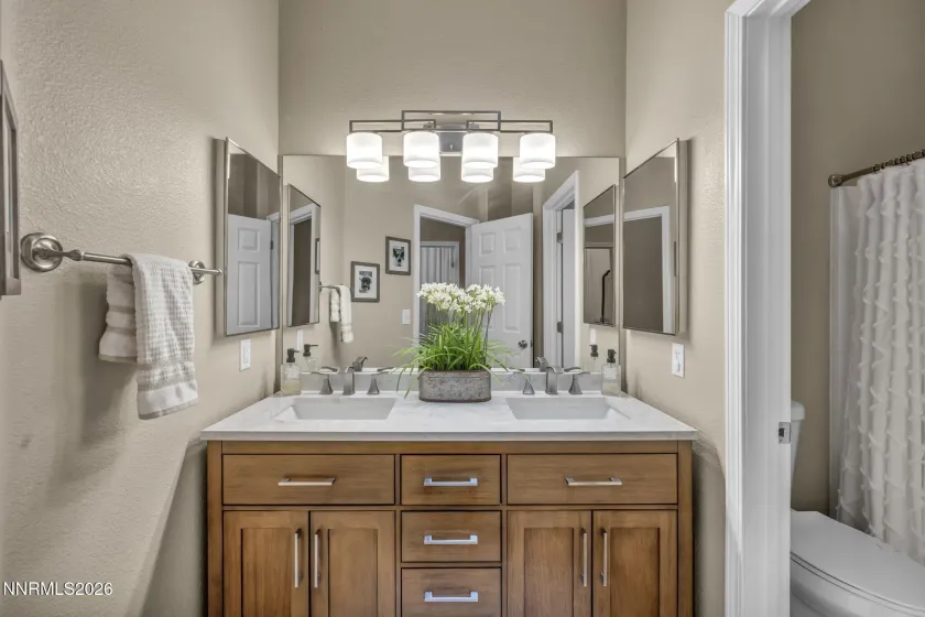 7442 Celeste, Reno, Nevada 89511, 3 Bedrooms Bedrooms, ,2 BathroomsBathrooms,Residential,Residential,Celeste,260003538