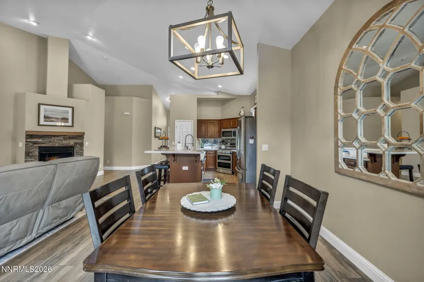 7442 Celeste, Reno, Nevada 89511, 3 Bedrooms Bedrooms, ,2 BathroomsBathrooms,Residential,Residential,Celeste,260003538