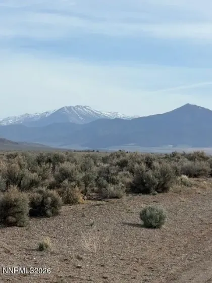 Views of the Sweetwater Range to the South