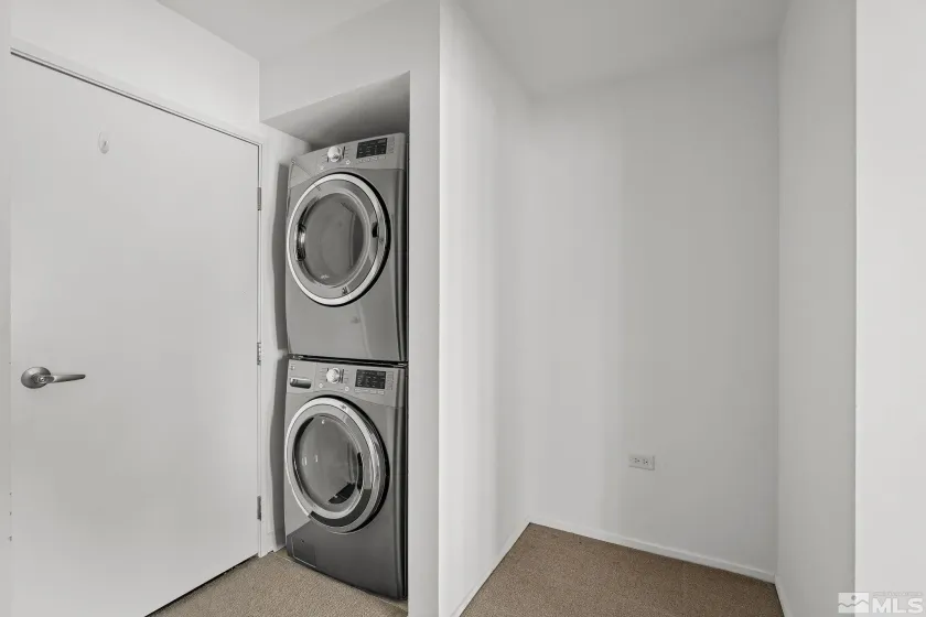 255 Sierra, Reno, Nevada 89501, 1 Bedroom Bedrooms, ,1 BathroomBathrooms,Residential,Residential,Sierra,260003554