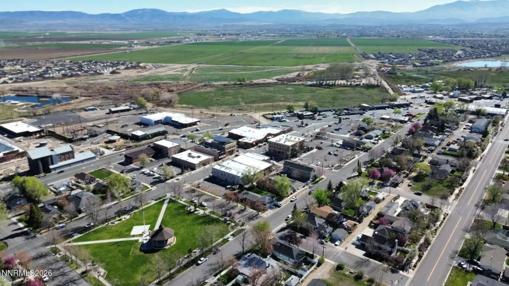 1597 Us Highway 395, Minden, Nevada 89423, ,Commercial Sale,Residential,Us Highway 395,260003553