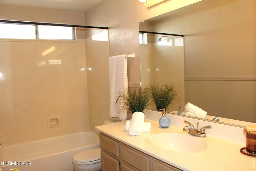 1791 Albright, Reno, Nevada 89523, 5 Bedrooms Bedrooms, ,3 BathroomsBathrooms,Residential,Residential,Albright,260003560