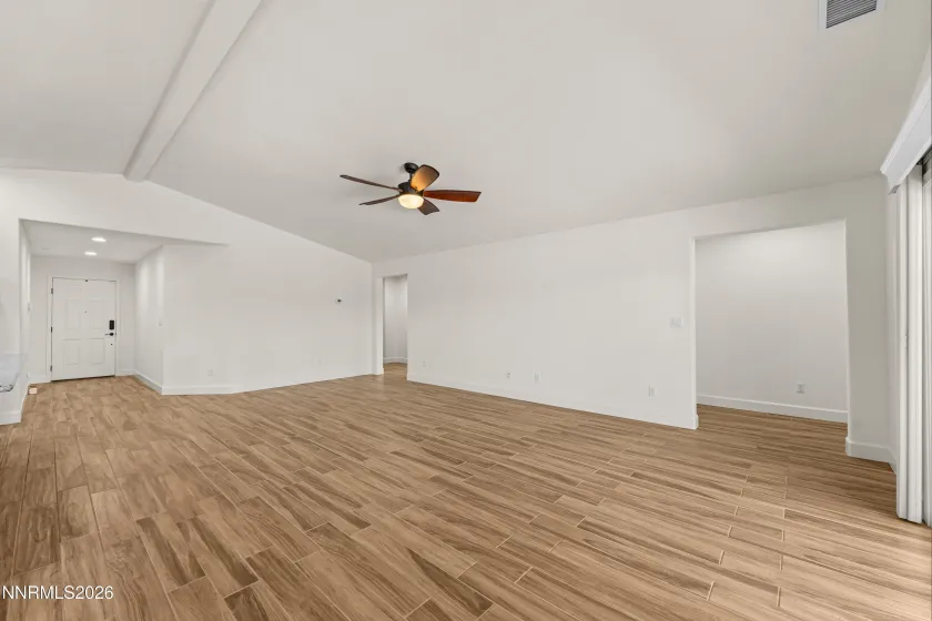 7423 Comet, Sparks, Nevada 89436, 4 Bedrooms Bedrooms, ,3 BathroomsBathrooms,Residential,Residential,Comet,260003563