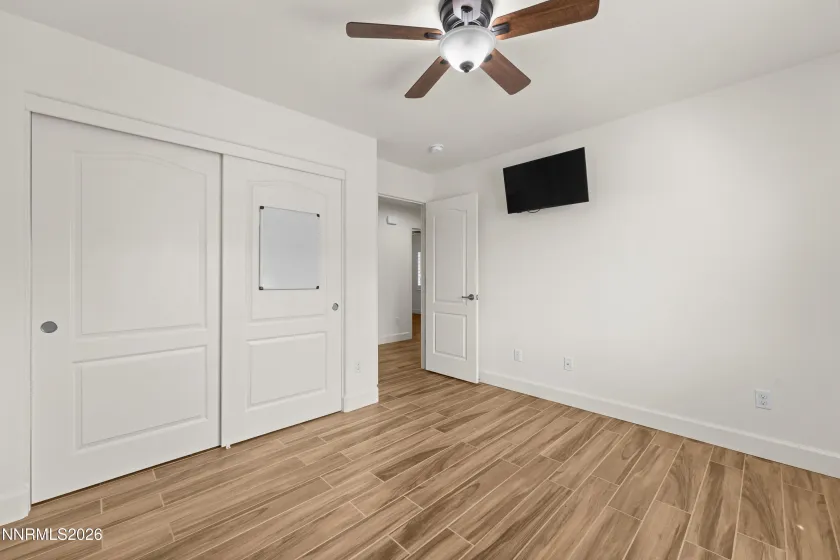 7423 Comet, Sparks, Nevada 89436, 4 Bedrooms Bedrooms, ,3 BathroomsBathrooms,Residential,Residential,Comet,260003563