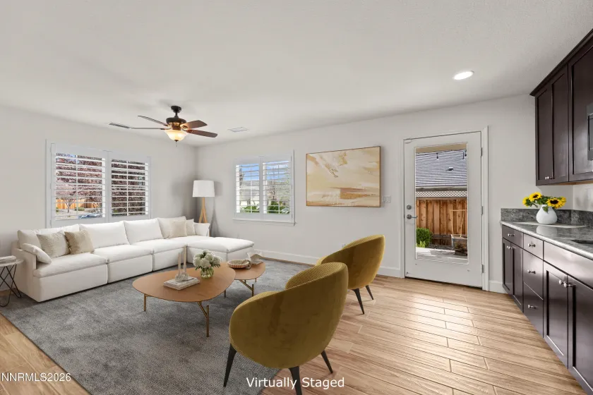 7423 Comet, Sparks, Nevada 89436, 4 Bedrooms Bedrooms, ,3 BathroomsBathrooms,Residential,Residential,Comet,260003563