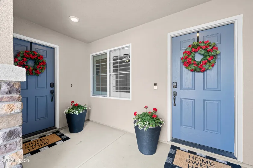 7423 Comet, Sparks, Nevada 89436, 4 Bedrooms Bedrooms, ,3 BathroomsBathrooms,Residential,Residential,Comet,260003563