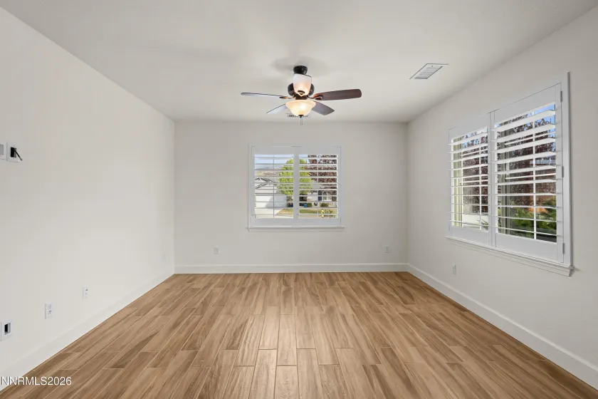 7423 Comet, Sparks, Nevada 89436, 4 Bedrooms Bedrooms, ,3 BathroomsBathrooms,Residential,Residential,Comet,260003563