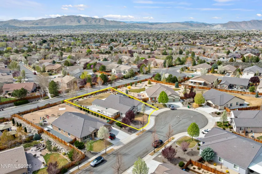 7423 Comet, Sparks, Nevada 89436, 4 Bedrooms Bedrooms, ,3 BathroomsBathrooms,Residential,Residential,Comet,260003563