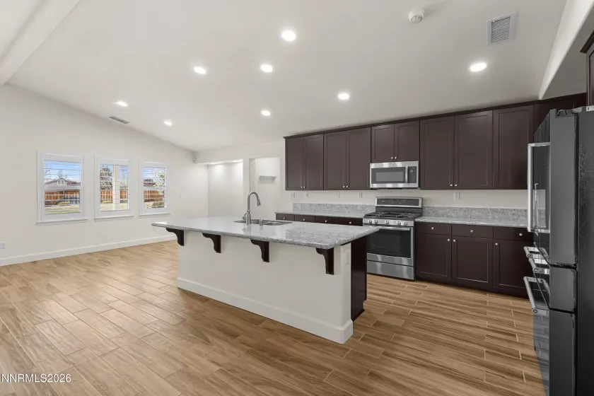 7423 Comet, Sparks, Nevada 89436, 4 Bedrooms Bedrooms, ,3 BathroomsBathrooms,Residential,Residential,Comet,260003563