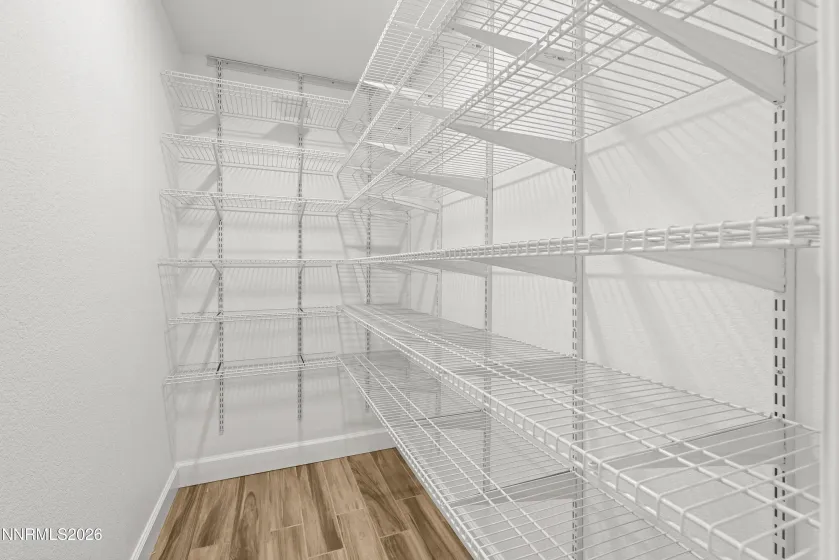 7423 Comet, Sparks, Nevada 89436, 4 Bedrooms Bedrooms, ,3 BathroomsBathrooms,Residential,Residential,Comet,260003563