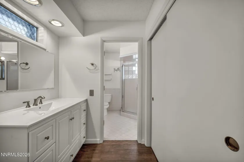 3325 Hidden Valley, Reno, Nevada 89502, 3 Bedrooms Bedrooms, ,3 BathroomsBathrooms,Residential,Residential,Hidden Valley,260003568