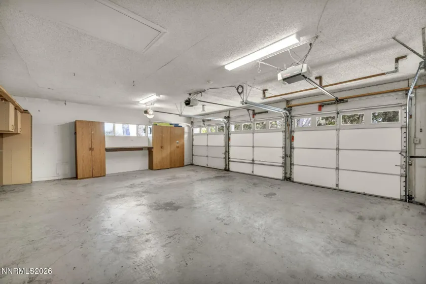 3325 Hidden Valley, Reno, Nevada 89502, 3 Bedrooms Bedrooms, ,3 BathroomsBathrooms,Residential,Residential,Hidden Valley,260003568