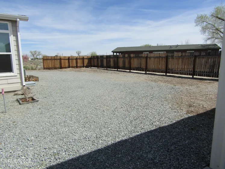 1 Calico Hills, Yerington, Nevada 89447, 3 Bedrooms Bedrooms, ,2 BathroomsBathrooms,Residential,Residential,Calico Hills,260003570