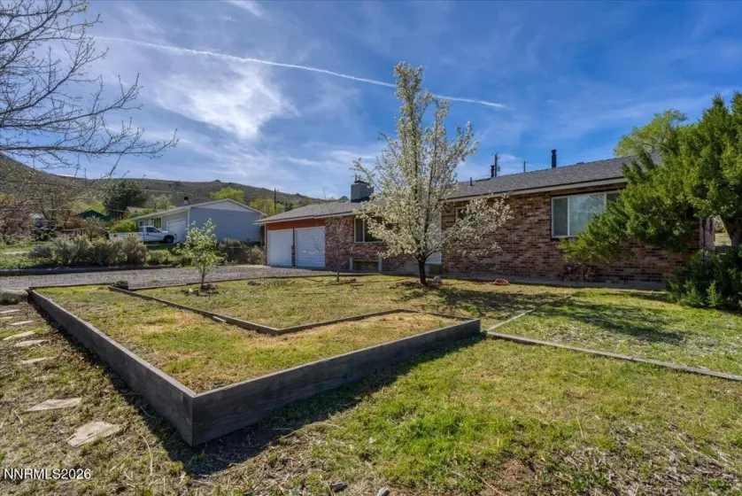 8704 Aquifer, Reno, Nevada 89506, 2 Bedrooms Bedrooms, ,2 BathroomsBathrooms,Residential,Residential,Aquifer,260003575