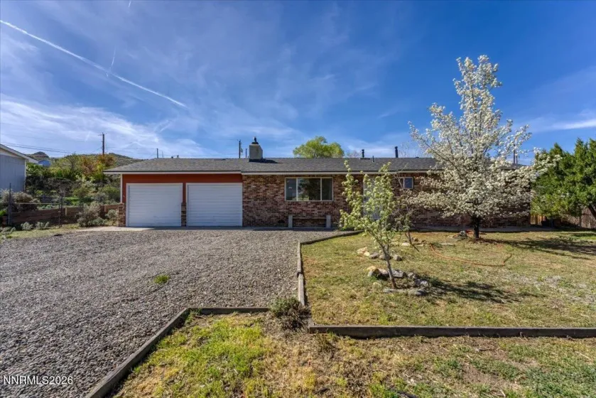 8704 Aquifer, Reno, Nevada 89506, 2 Bedrooms Bedrooms, ,2 BathroomsBathrooms,Residential,Residential,Aquifer,260003575