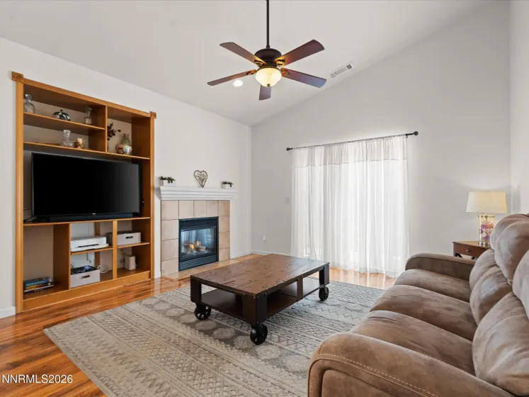 3822 Culpepper, Sparks, Nevada 89436, 3 Bedrooms Bedrooms, ,2 BathroomsBathrooms,Residential,Residential,Culpepper,260003576