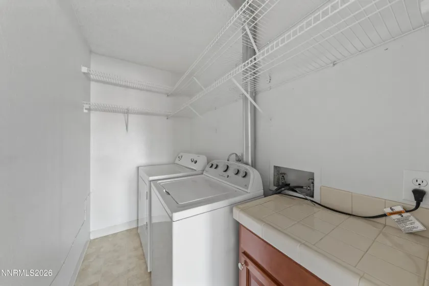 3942 Clear Acre, Reno, Nevada 89512, 2 Bedrooms Bedrooms, ,1 BathroomBathrooms,Residential,Residential,Clear Acre,260003578