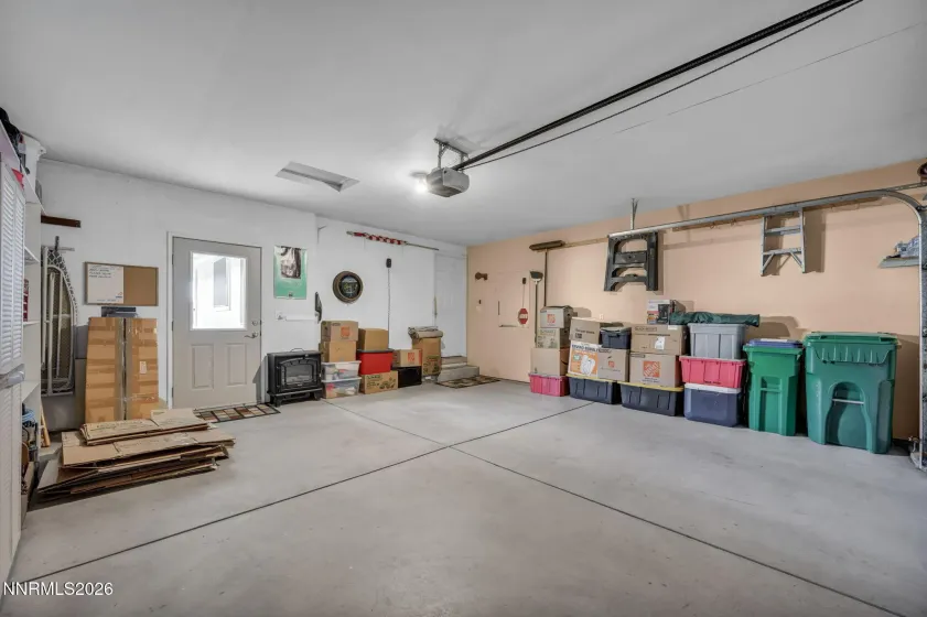 1250 Gambrel, Carson City, Nevada 89701, 3 Bedrooms Bedrooms, ,2 BathroomsBathrooms,Residential,Residential,Gambrel,260003580