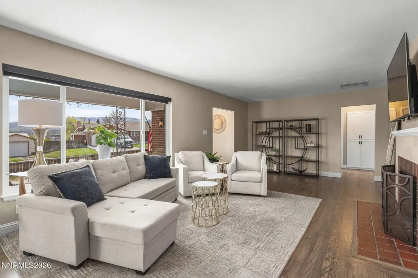 201 Sunnyside, Reno, Nevada 89503, 4 Bedrooms Bedrooms, ,4 BathroomsBathrooms,Residential,Residential,Sunnyside,260003581