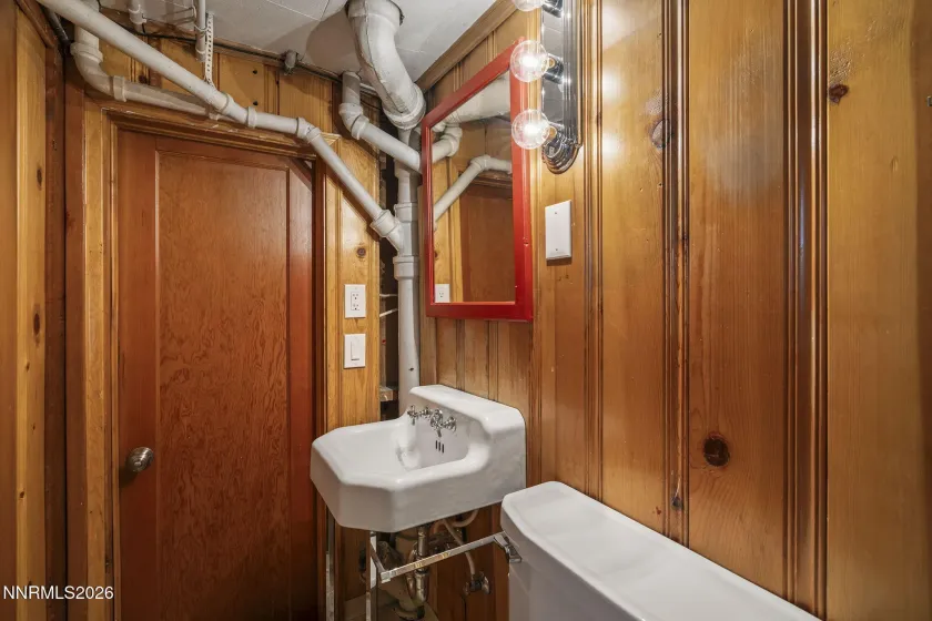 201 Sunnyside, Reno, Nevada 89503, 4 Bedrooms Bedrooms, ,4 BathroomsBathrooms,Residential,Residential,Sunnyside,260003581