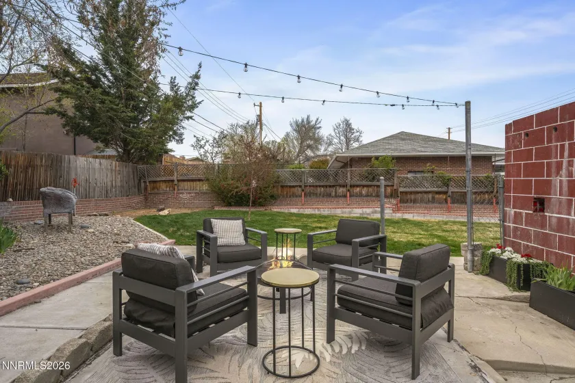 201 Sunnyside, Reno, Nevada 89503, 4 Bedrooms Bedrooms, ,4 BathroomsBathrooms,Residential,Residential,Sunnyside,260003581