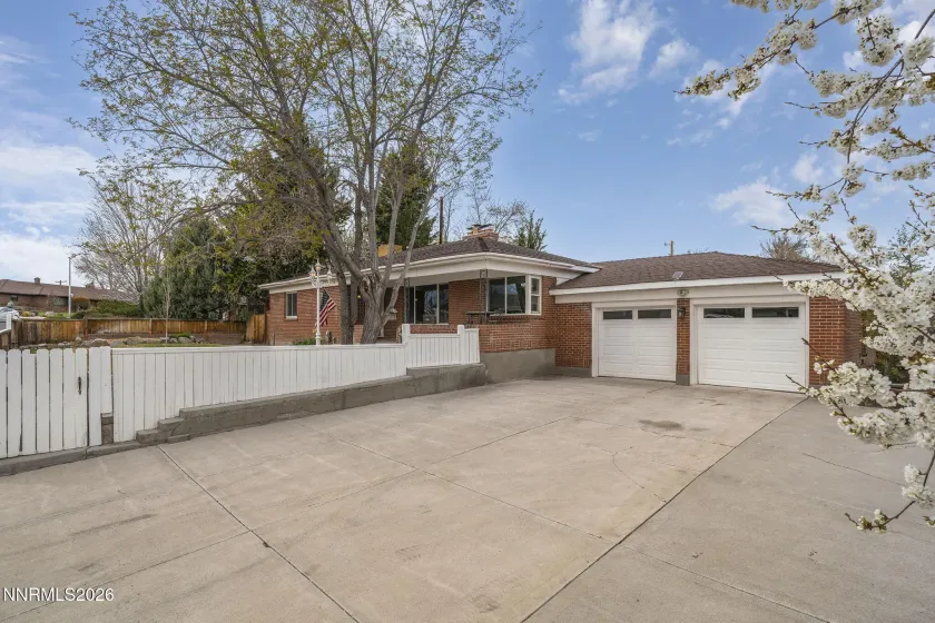 201 Sunnyside, Reno, Nevada 89503, 4 Bedrooms Bedrooms, ,4 BathroomsBathrooms,Residential,Residential,Sunnyside,260003581