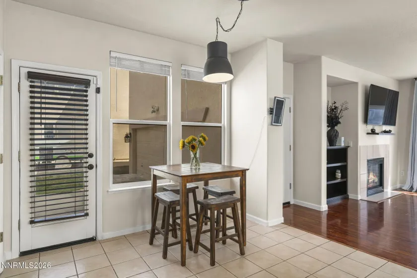 3854 Cloverbrook, Sparks, Nevada 89436, 4 Bedrooms Bedrooms, ,3 BathroomsBathrooms,Residential,Residential,Cloverbrook,260003584