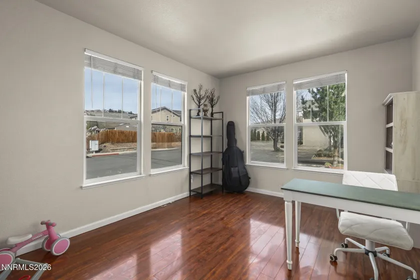 3854 Cloverbrook, Sparks, Nevada 89436, 4 Bedrooms Bedrooms, ,3 BathroomsBathrooms,Residential,Residential,Cloverbrook,260003584