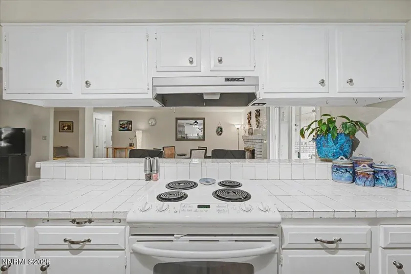 1404 Robinson, Carson City, Nevada 89701, 3 Bedrooms Bedrooms, ,2 BathroomsBathrooms,Residential,Residential,Robinson,260003583