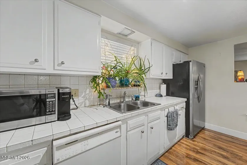 1404 Robinson, Carson City, Nevada 89701, 3 Bedrooms Bedrooms, ,2 BathroomsBathrooms,Residential,Residential,Robinson,260003583