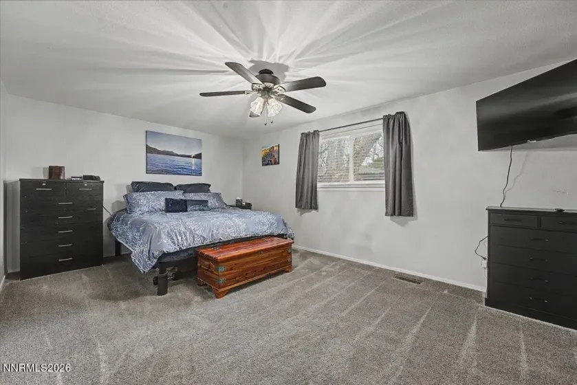 1404 Robinson, Carson City, Nevada 89701, 3 Bedrooms Bedrooms, ,2 BathroomsBathrooms,Residential,Residential,Robinson,260003583