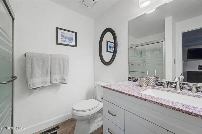 1404 Robinson, Carson City, Nevada 89701, 3 Bedrooms Bedrooms, ,2 BathroomsBathrooms,Residential,Residential,Robinson,260003583