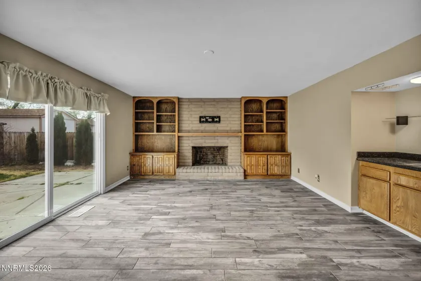 4760 Warren, Reno, Nevada 89509, 4 Bedrooms Bedrooms, ,3 BathroomsBathrooms,Residential,Residential,Warren,260003582