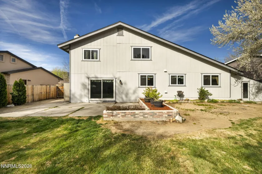 4760 Warren, Reno, Nevada 89509, 4 Bedrooms Bedrooms, ,3 BathroomsBathrooms,Residential,Residential,Warren,260003582