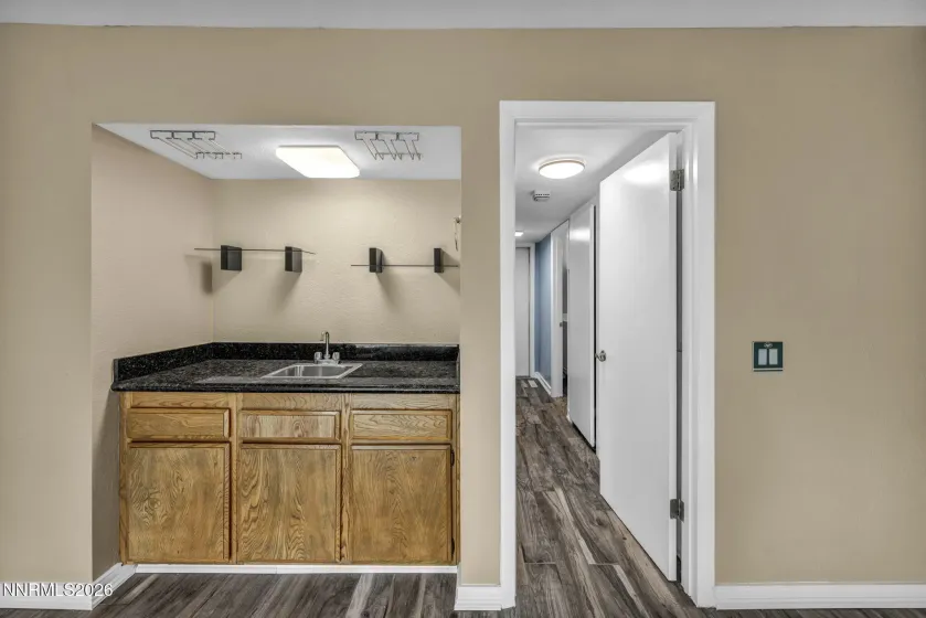 4760 Warren, Reno, Nevada 89509, 4 Bedrooms Bedrooms, ,3 BathroomsBathrooms,Residential,Residential,Warren,260003582