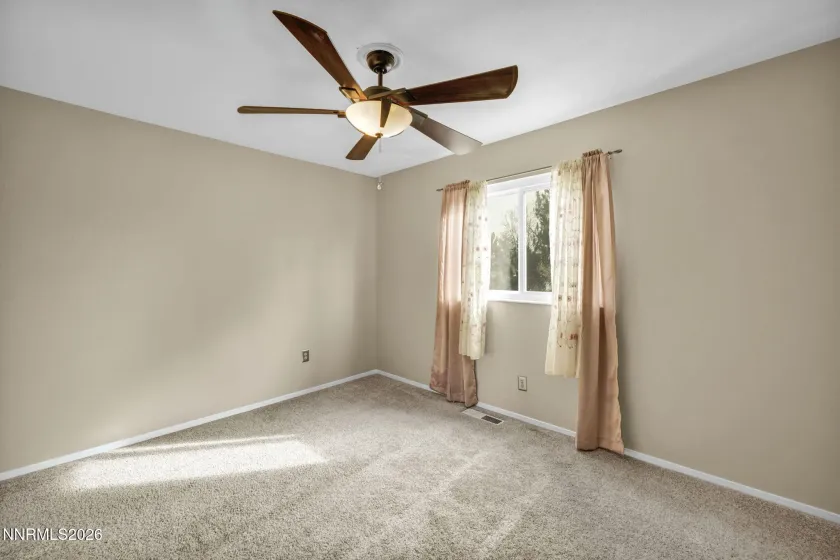 4760 Warren, Reno, Nevada 89509, 4 Bedrooms Bedrooms, ,3 BathroomsBathrooms,Residential,Residential,Warren,260003582