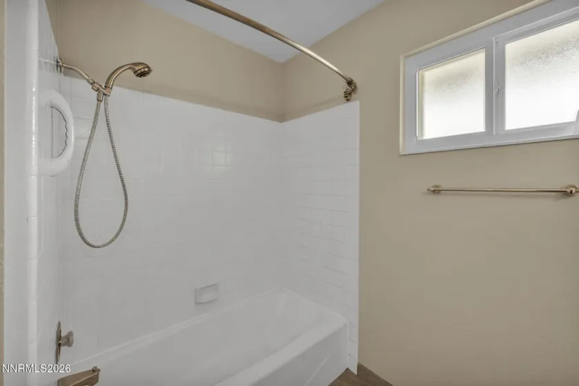 4760 Warren, Reno, Nevada 89509, 4 Bedrooms Bedrooms, ,3 BathroomsBathrooms,Residential,Residential,Warren,260003582