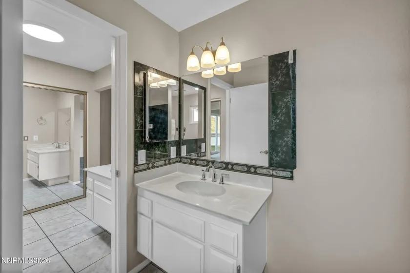 4760 Warren, Reno, Nevada 89509, 4 Bedrooms Bedrooms, ,3 BathroomsBathrooms,Residential,Residential,Warren,260003582