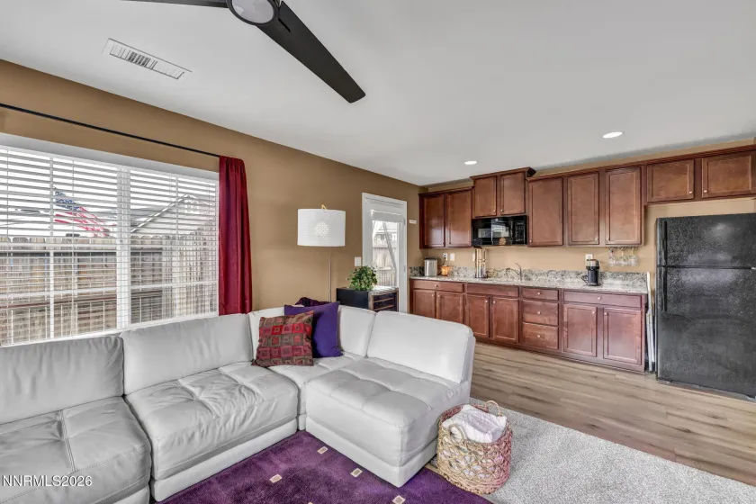 148 Snake, Dayton, Nevada 89403, 4 Bedrooms Bedrooms, ,3 BathroomsBathrooms,Residential,Residential,Snake,260002113