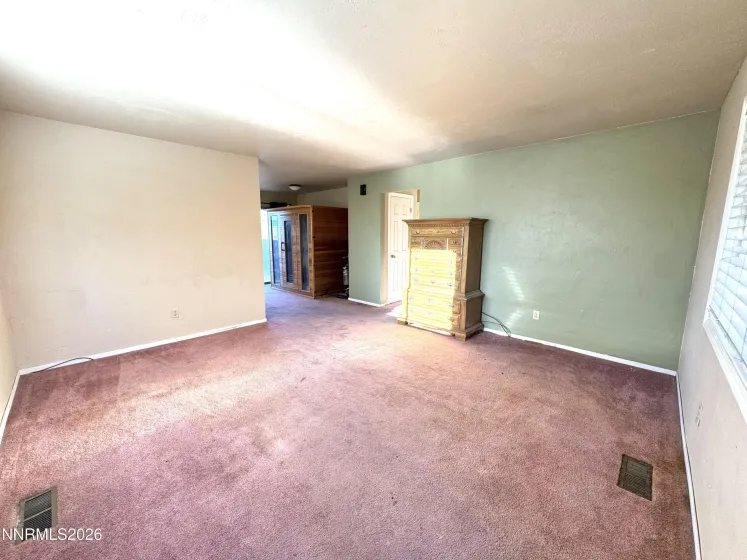 6715 Peppermint, Reno, Nevada 89506, 2 Bedrooms Bedrooms, ,2 BathroomsBathrooms,Residential,Residential,Peppermint,260003587