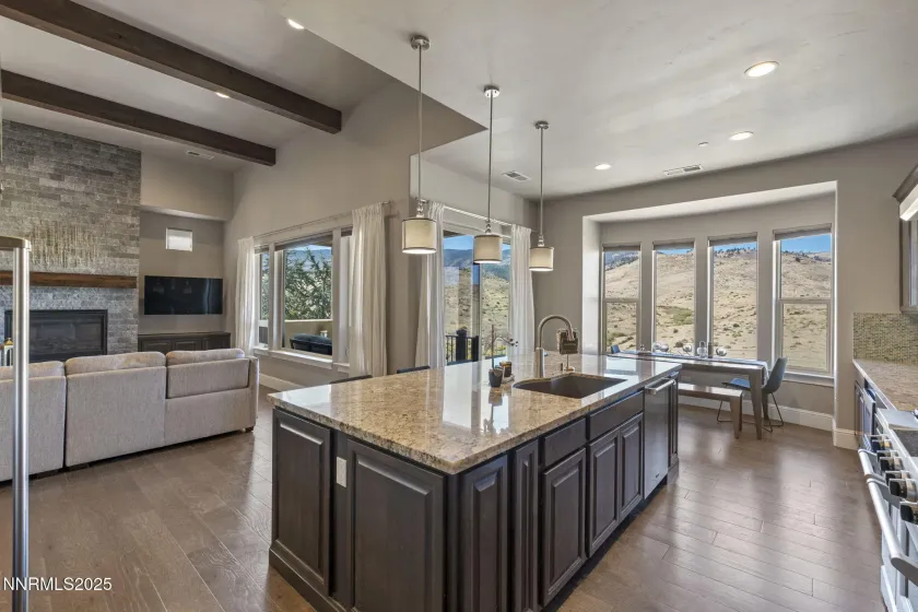 3172 Vista Favoloso, Reno, Nevada 89519, 4 Bedrooms Bedrooms, ,5 BathroomsBathrooms,Residential,Residential,Vista Favoloso,260003588