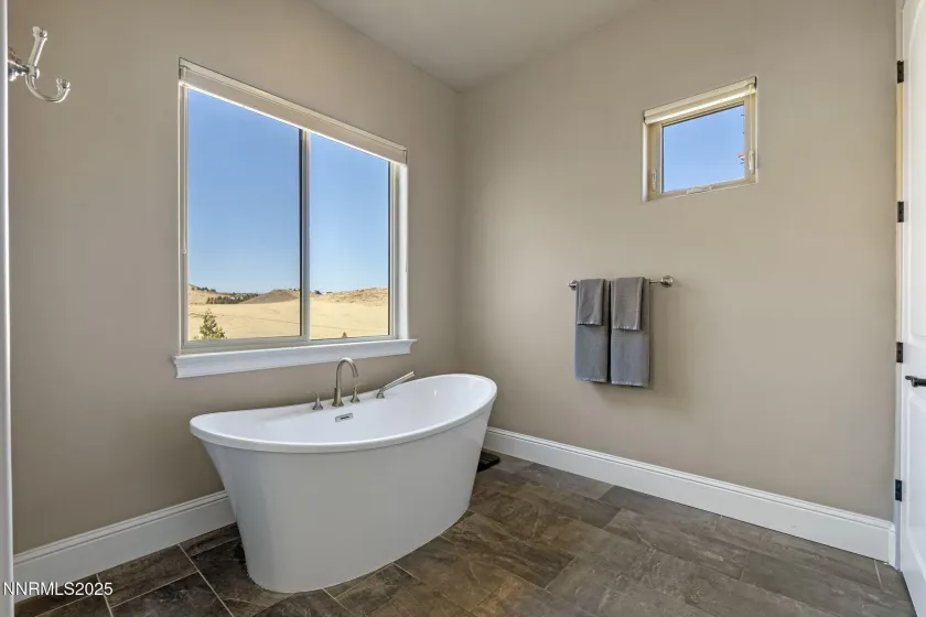 3172 Vista Favoloso, Reno, Nevada 89519, 4 Bedrooms Bedrooms, ,5 BathroomsBathrooms,Residential,Residential,Vista Favoloso,260003588