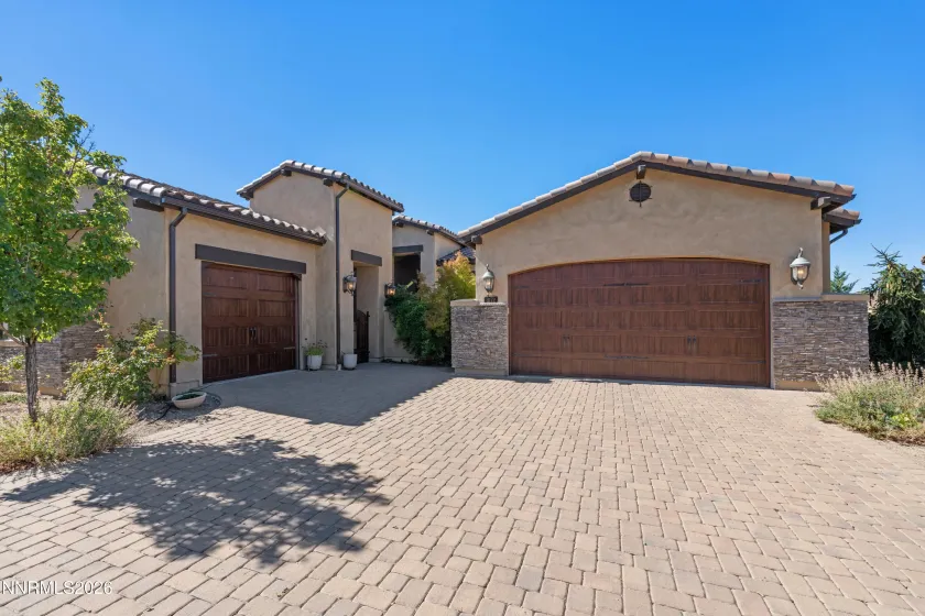 3172 Vista Favoloso, Reno, Nevada 89519, 4 Bedrooms Bedrooms, ,5 BathroomsBathrooms,Residential,Residential,Vista Favoloso,260003588