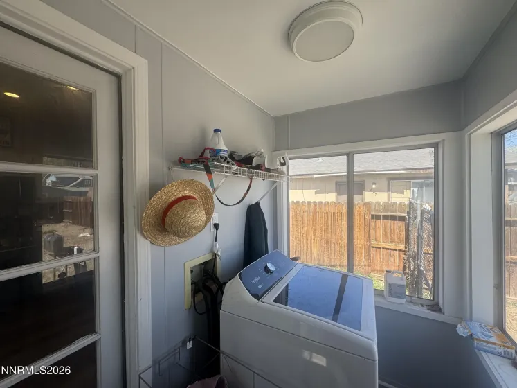 635 Churchill, Fallon, Nevada 89406, 3 Bedrooms Bedrooms, ,2 BathroomsBathrooms,Residential,Residential,Churchill,260003589