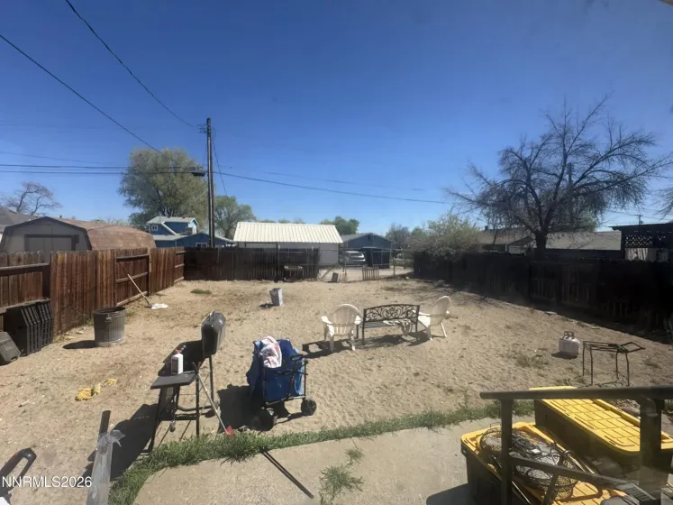 635 Churchill, Fallon, Nevada 89406, 3 Bedrooms Bedrooms, ,2 BathroomsBathrooms,Residential,Residential,Churchill,260003589